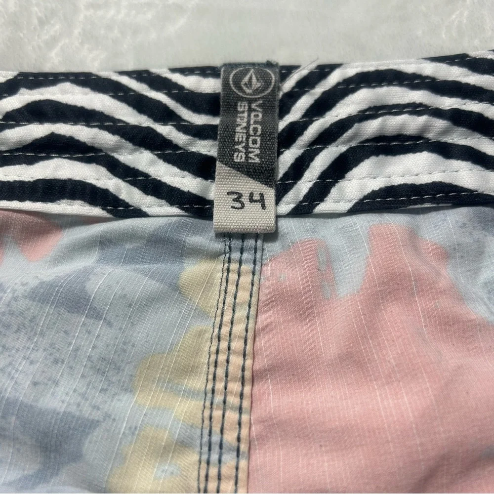 VOLCOM Stoneys Board Shorts Gray Floral Pockets Sz 34 - Picture 10 of 14
